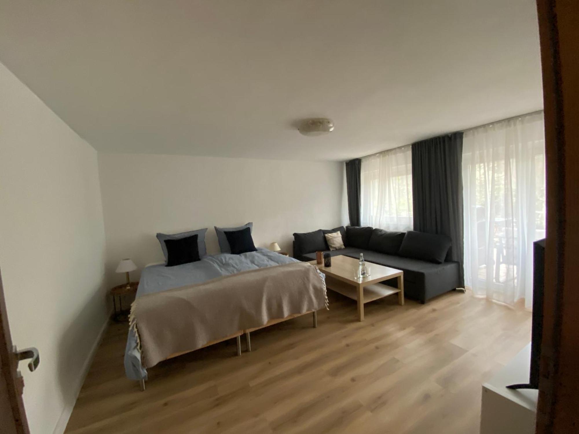 Pension Mit Moselblick Клоттен Экстерьер фото